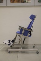 Учебное место учащегося с нарушением ОДА (р. гр. 1,15-1,6 м, столешница из фанеры) - fgospostavki.ru - Домодедово